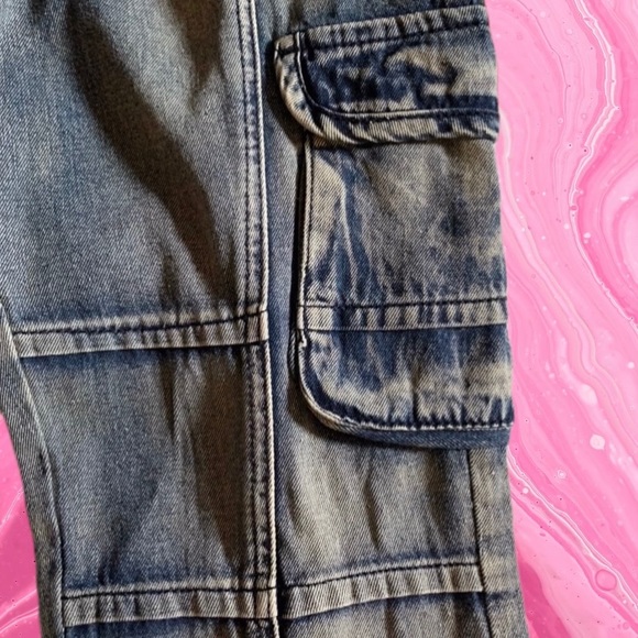 Y2K Jeans - Picture 3 of 4